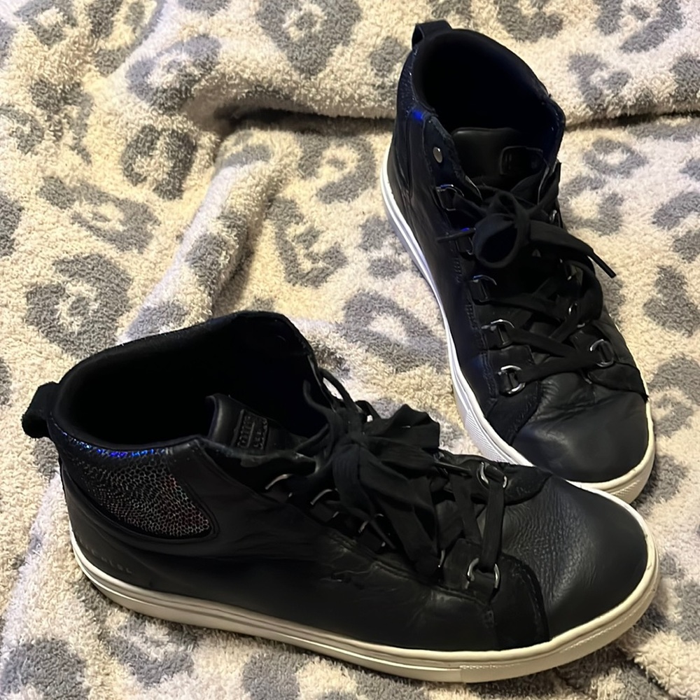 Sketchers Black Rainbow Snakeskin Hightop Sneakers Tennis Shoes